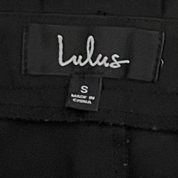 Lulu's Small Without Confidence Black Paperbag High Rise Cropped Pants - Picture 4 of 7